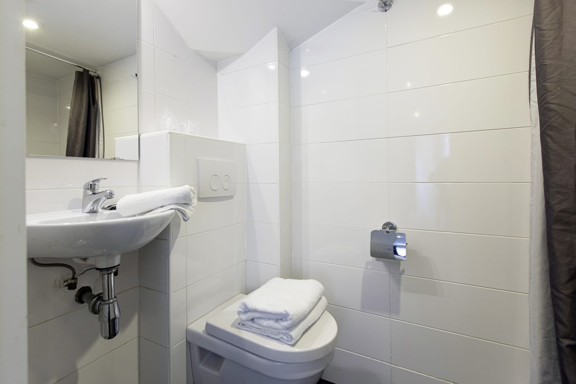 Quentin Arrive Hotel 5