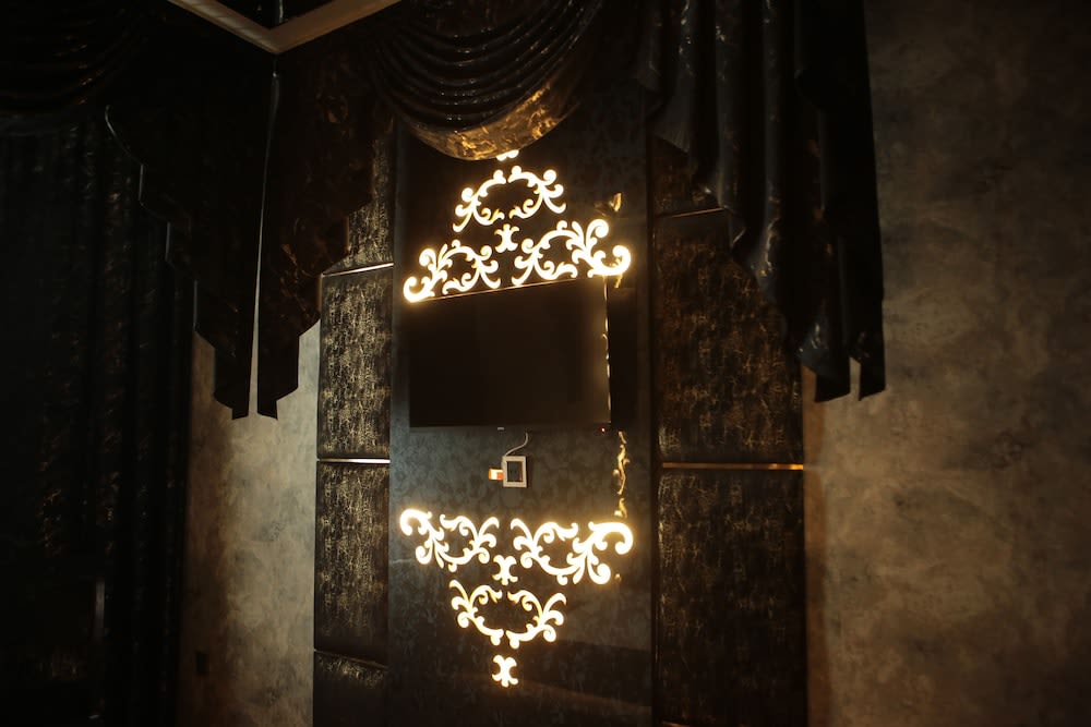 Continent Hotel 1