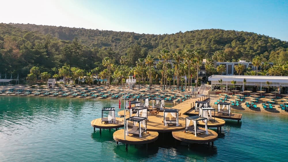 Green Bay Resort & Spa 1