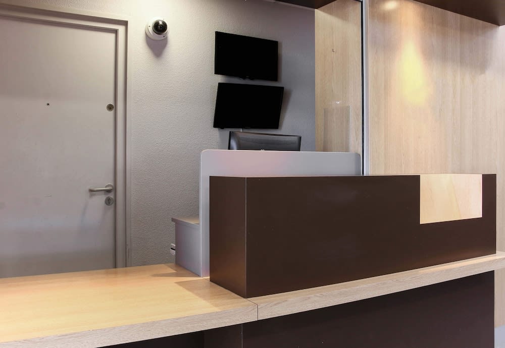 B&B HOTEL Fréjus Roquebrune-sur-Argens 3