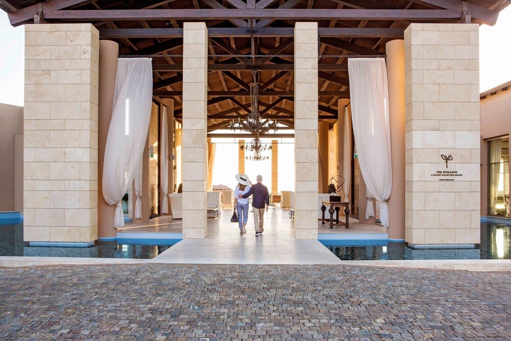 The Romanos, a Luxury Collection Resort, Costa Navarino 5
