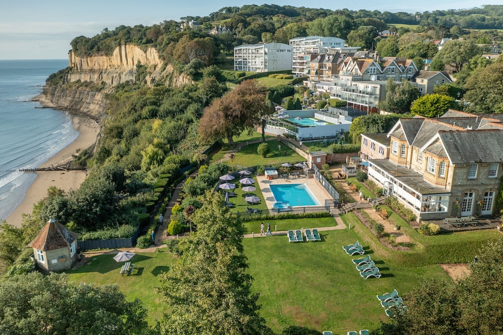 Luccombe Manor Country House Hotel 1