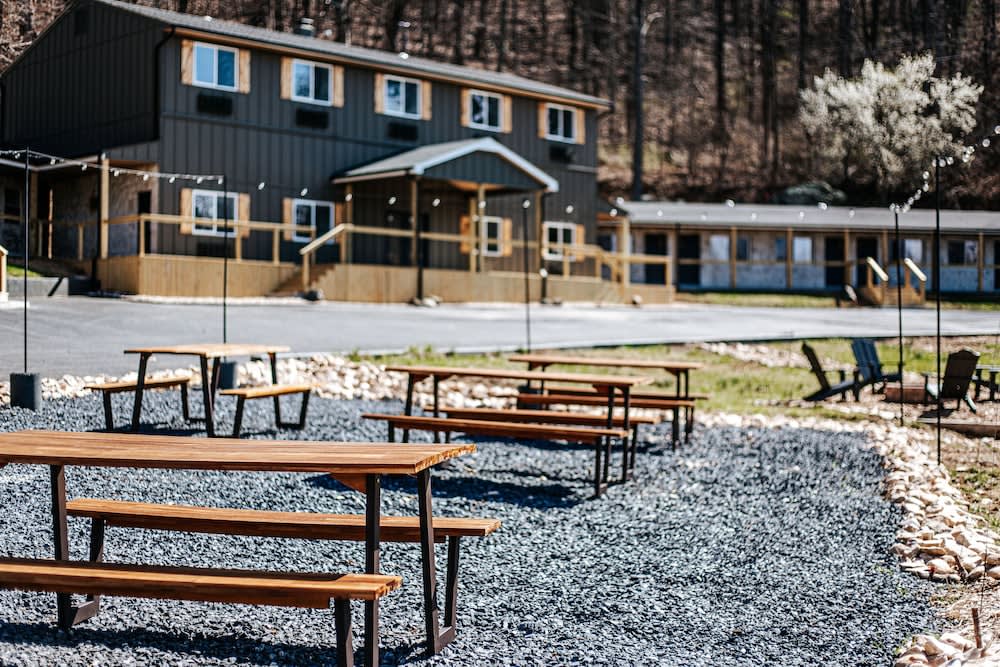 Grey Pine Lodge 1