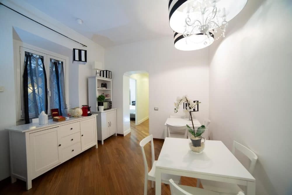 NAVONA VITA SUITES 1