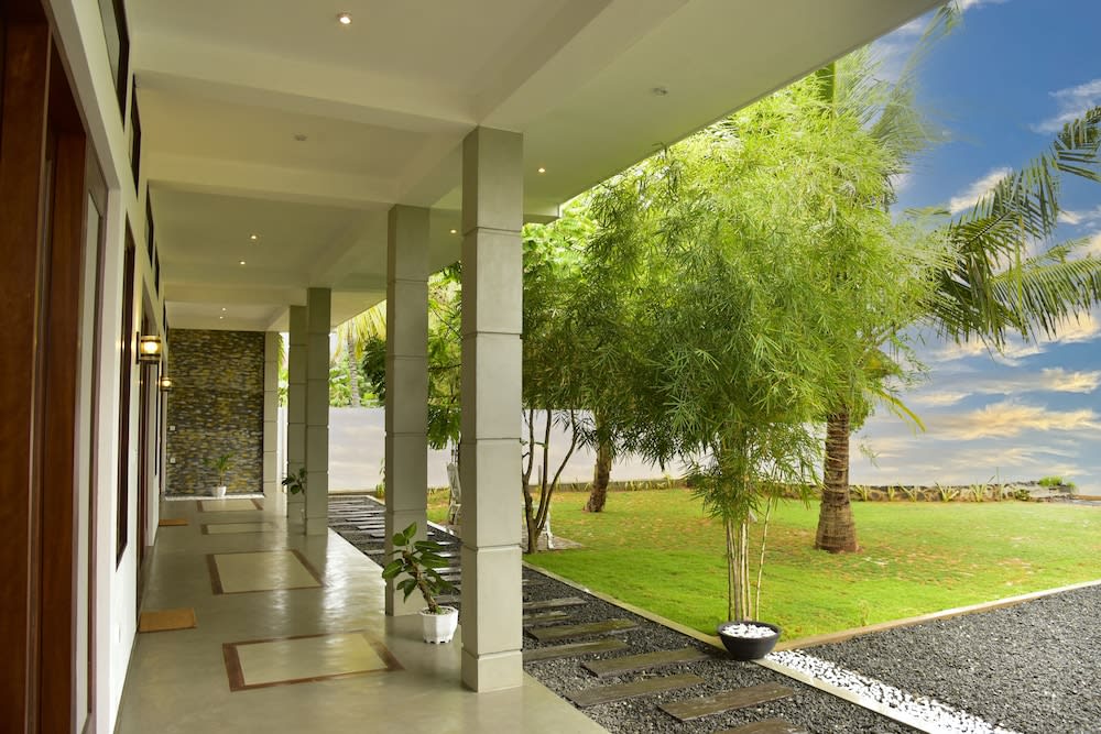 Hiru Lagoon Negombo 1