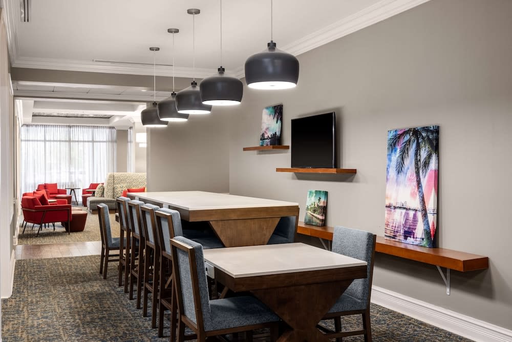 Hampton Inn by Hilton West Palm Beach Central Airport 3