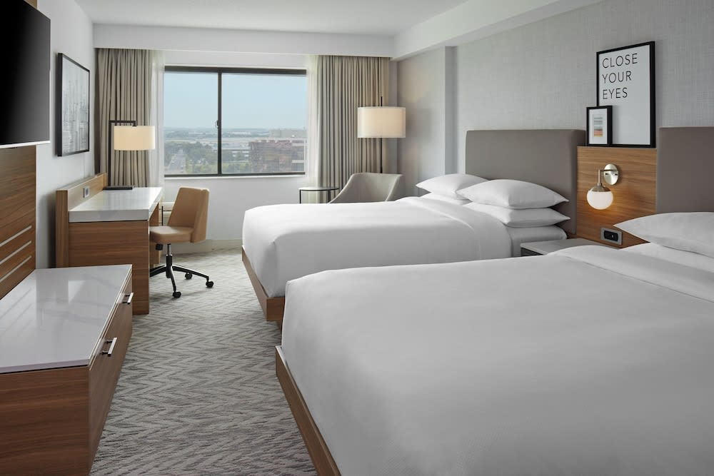 Delta Hotels by Marriott Toronto Markham 5