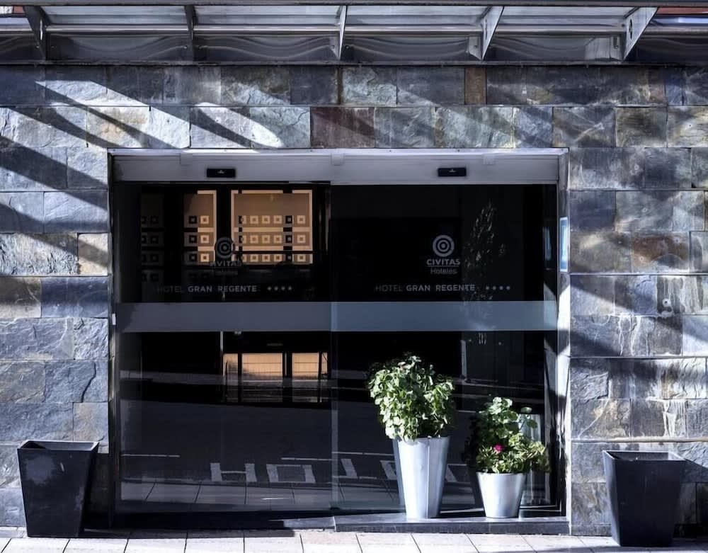 Hotel Gran Regente 1