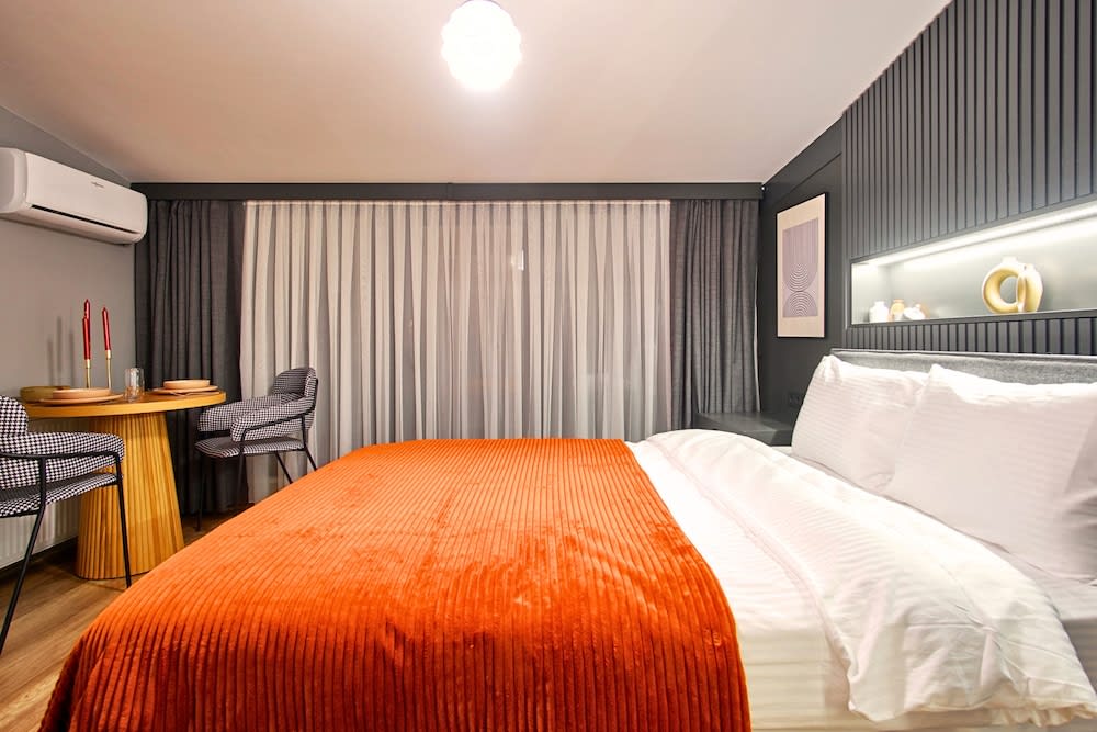 TAKS-INN Hotel 2
