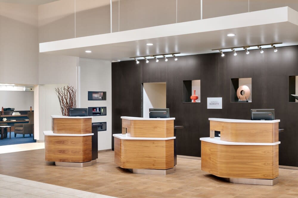 Courtyard by Marriott Ogden 2