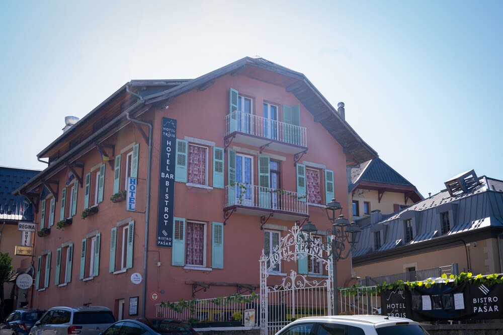 Hotel de Trois Mont Blanc 1