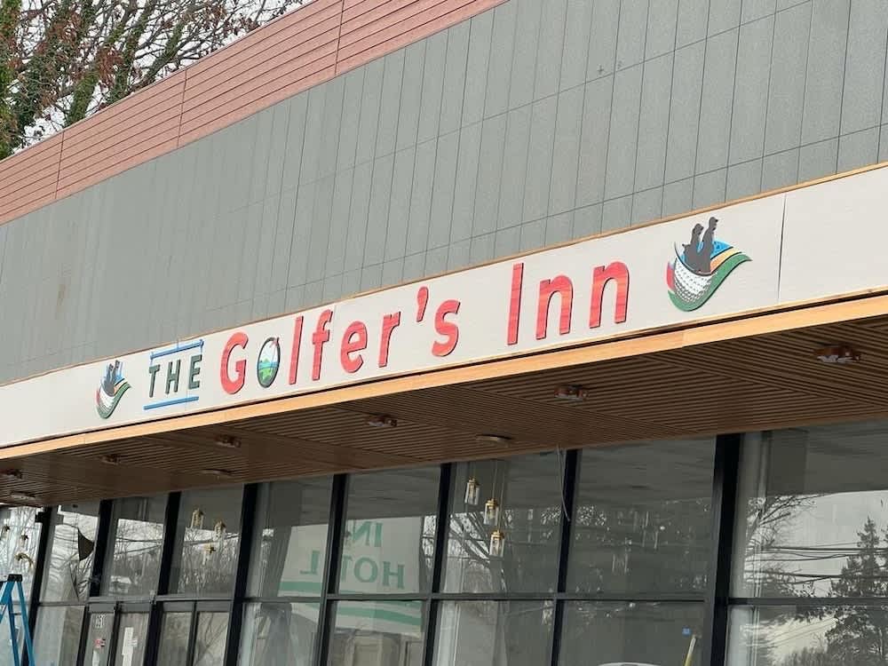 THE GOLFERS INN 1