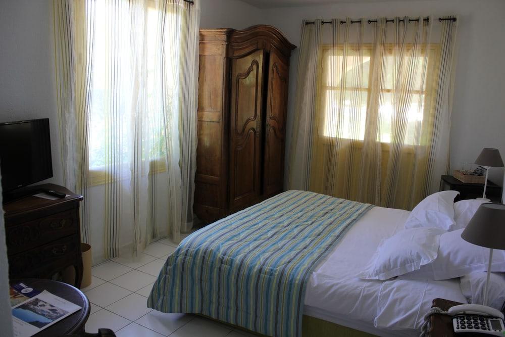 Le Mas Bellevue 2