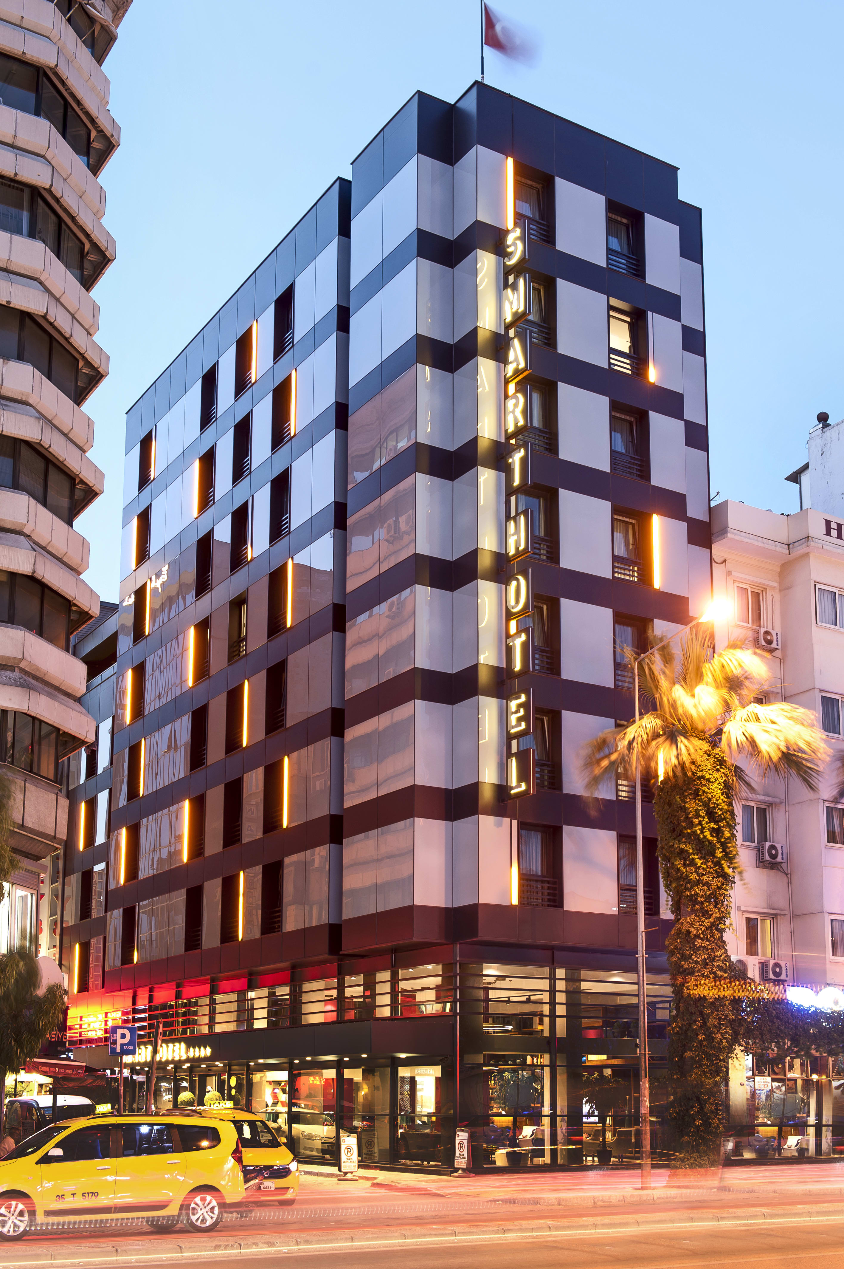 Smart Hotel Izmir 1