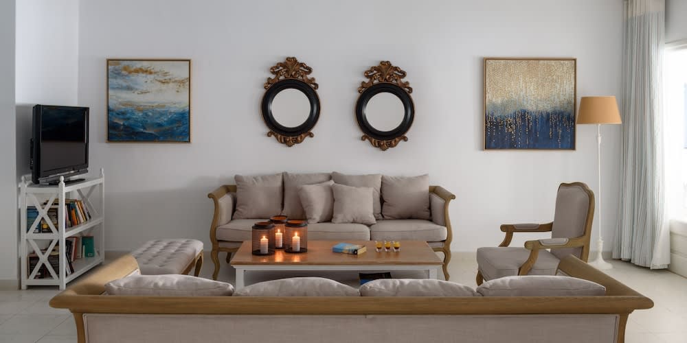 Alesahne Beach Hotel 3