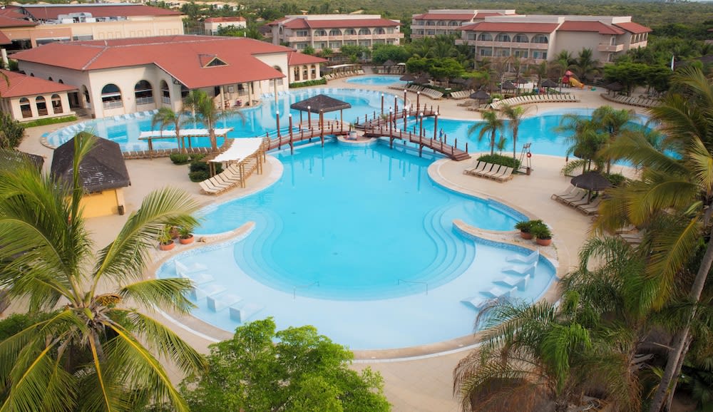 Family Selection At Grand Palladium Imbassai Resort & Spa 1