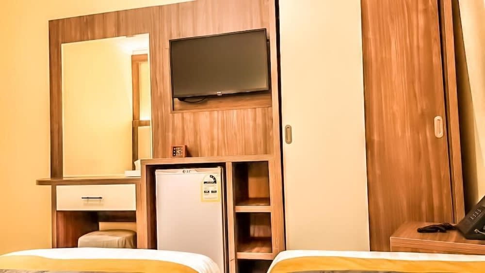 Diyafa Al Mukhtara Hotel 2
