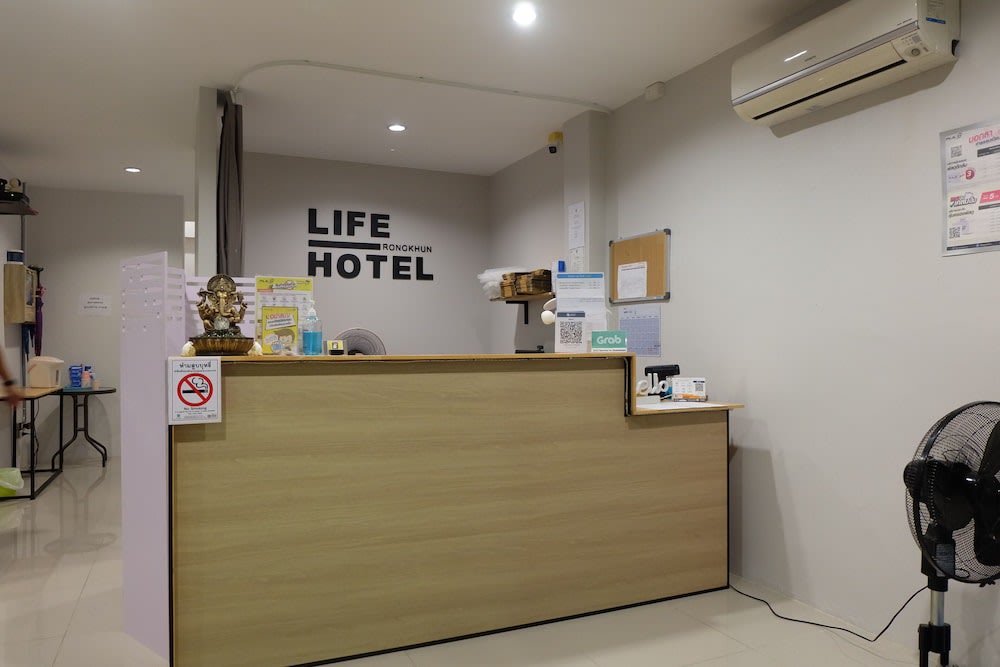 Life Hotel Rong Khun 2