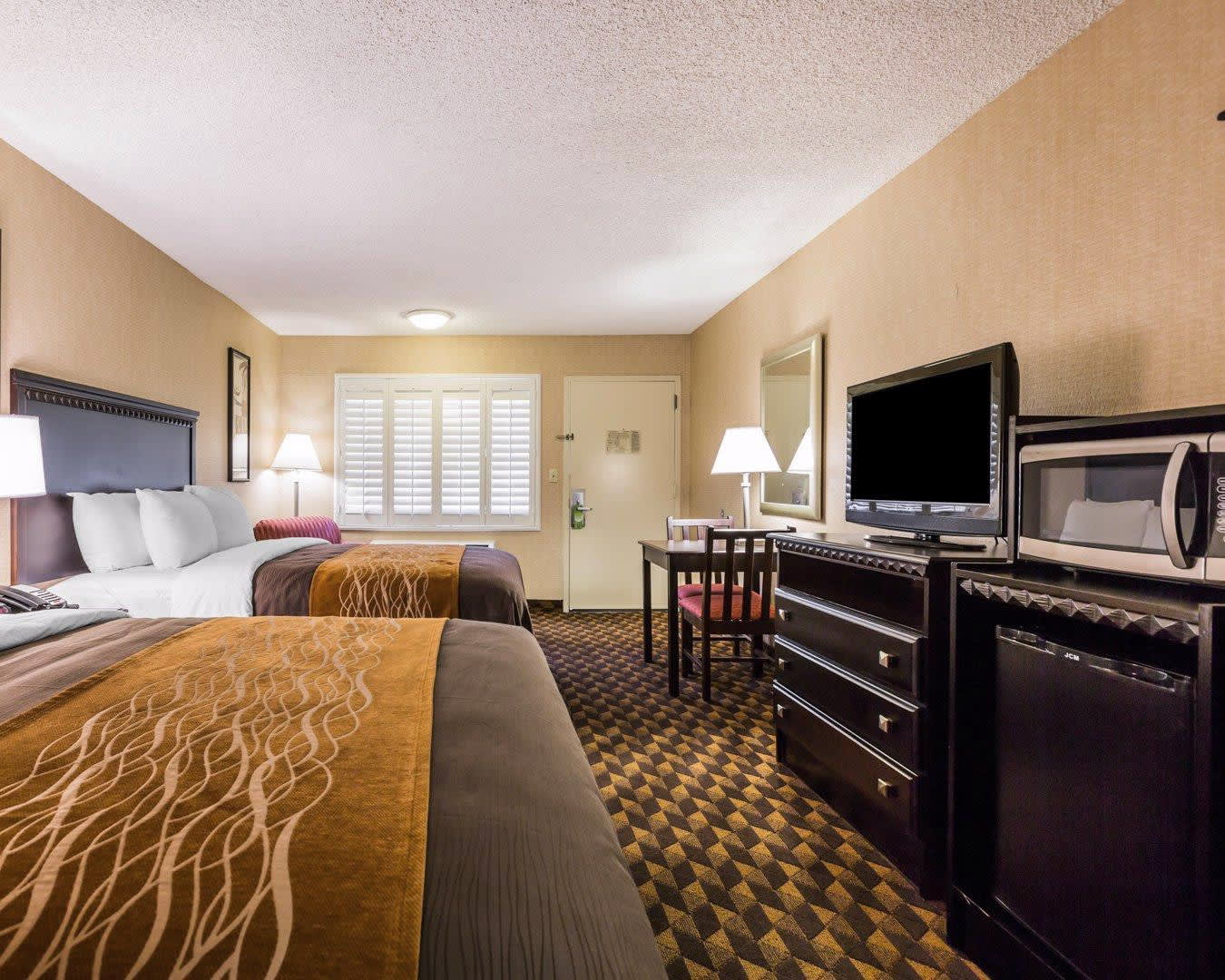 818 Hotel + Pool, Ascend Hotel Collection 4