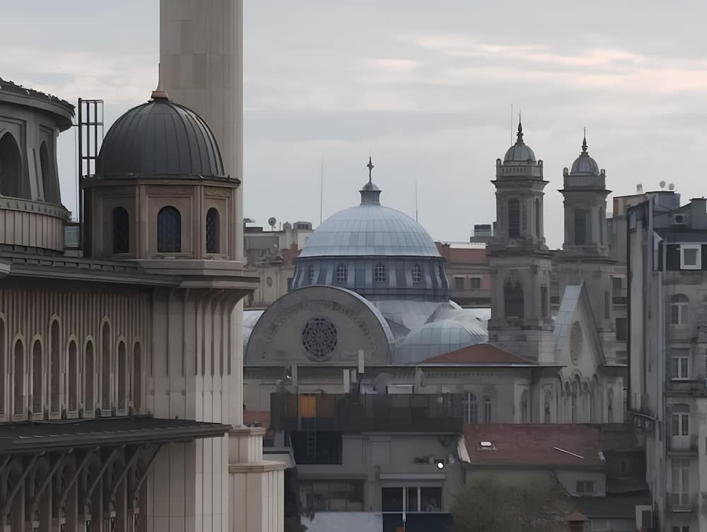 Taksim Landhouse Hotel Central Studio Apartments 1 Min to Taksim 2