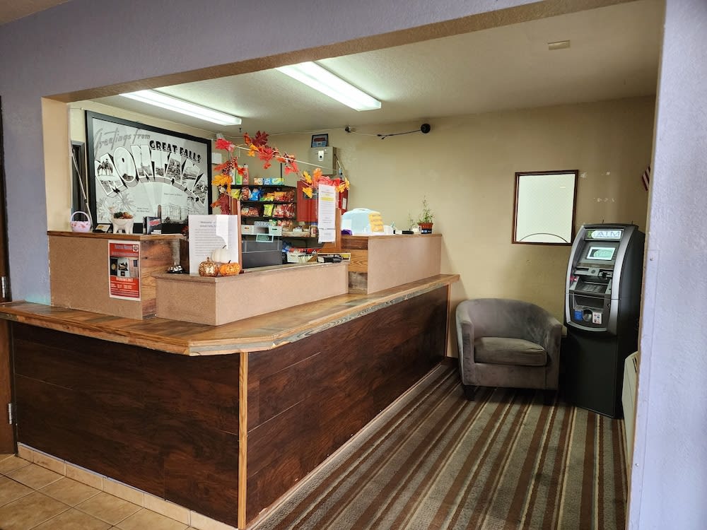 Grizzly Inn 2