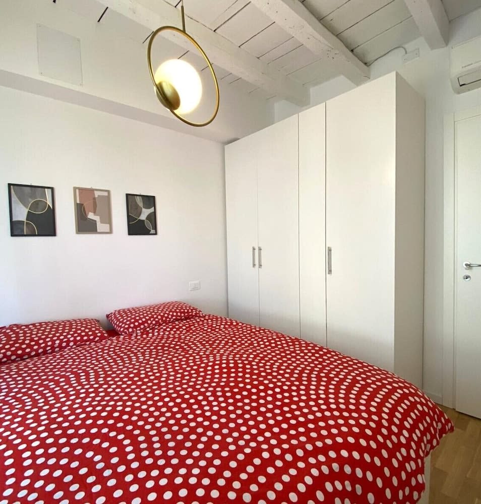 Cesare da Sesto 23 Apartament 2