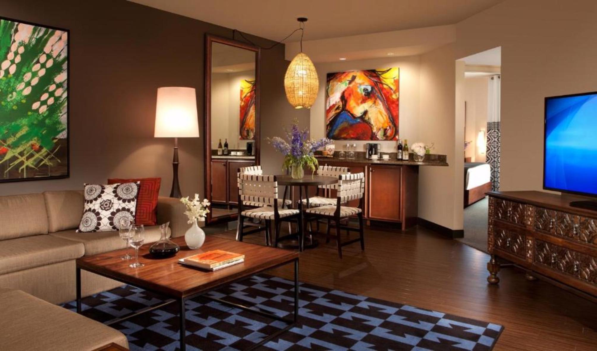 Hotel Contessa - Suites on the Riverwalk 5