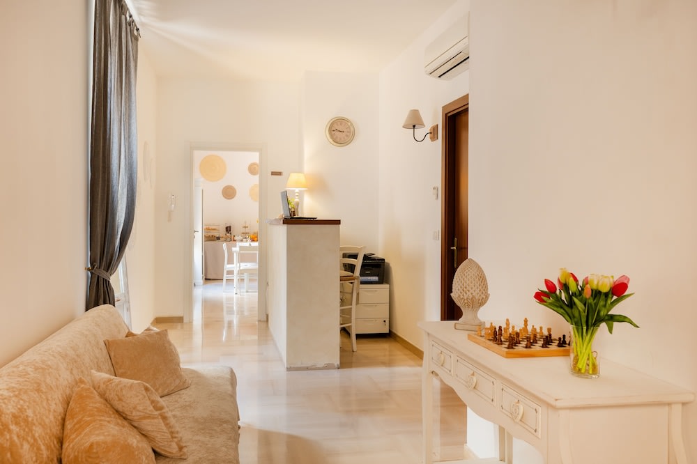 Palazzo De Luca by Apulia Hospitality 5