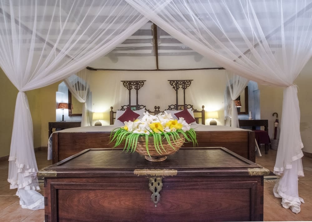 Amani Beach Resort 3