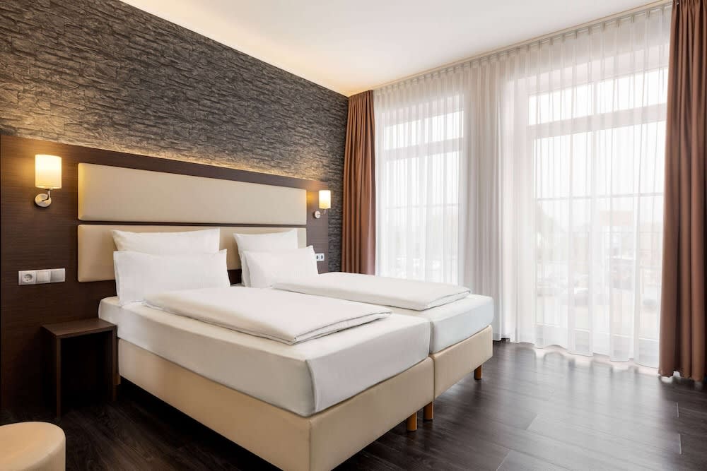 Amedia Express Bielefeld, Trademark Collection by Wyndham 4