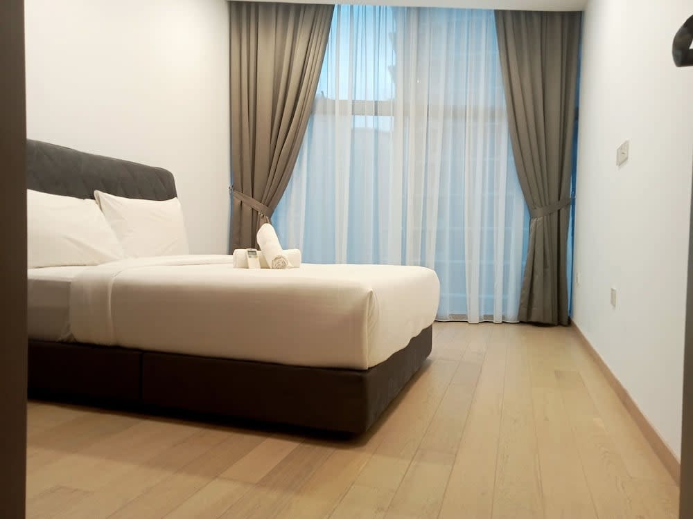 Eaton Residences KLCC by Luna 4