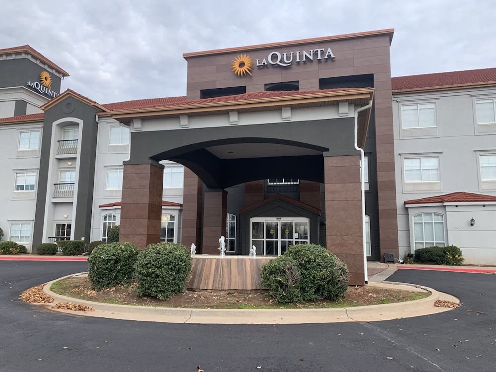 La Quinta by Wyndham OKC North - Quail Springs 1