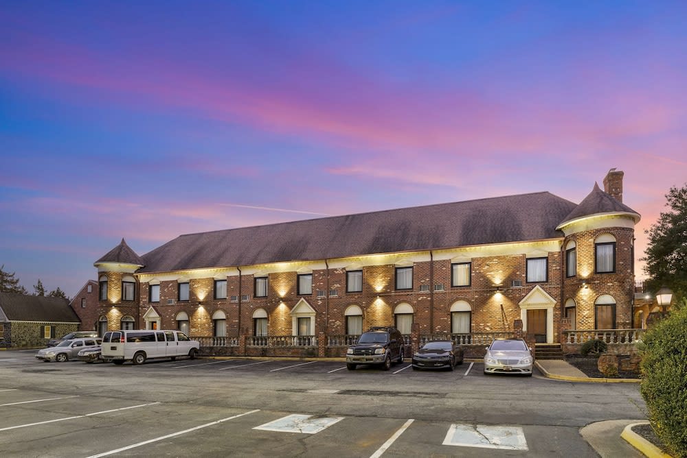 Best Western PLUS Governor's Inn Richmond 1