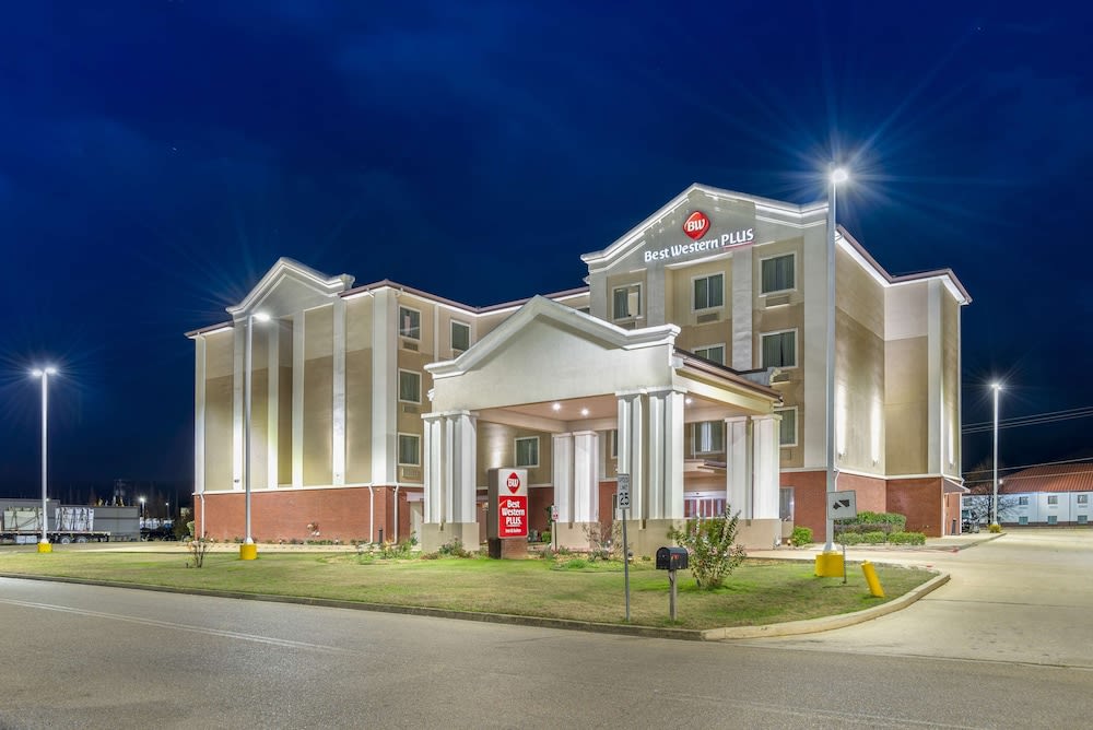 Best Western Plus Flowood Inn & Suites 1