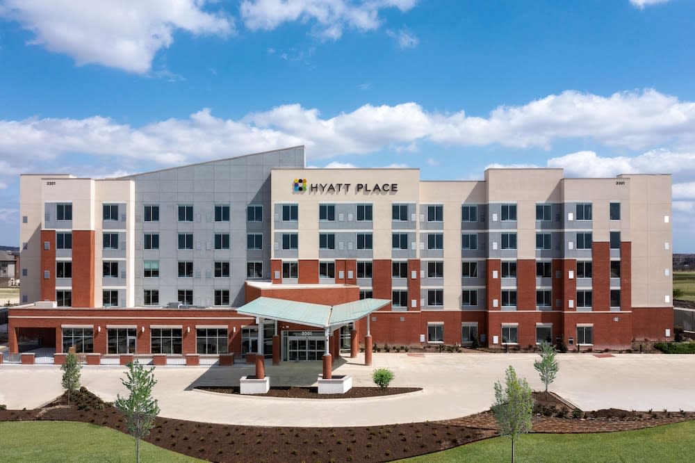 Hyatt Place Fort Worth-Alliance Town Center 1