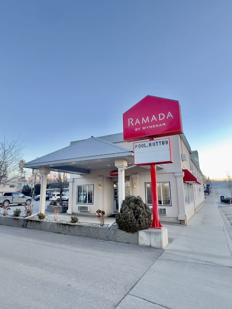 Ramada by Wyndham 1