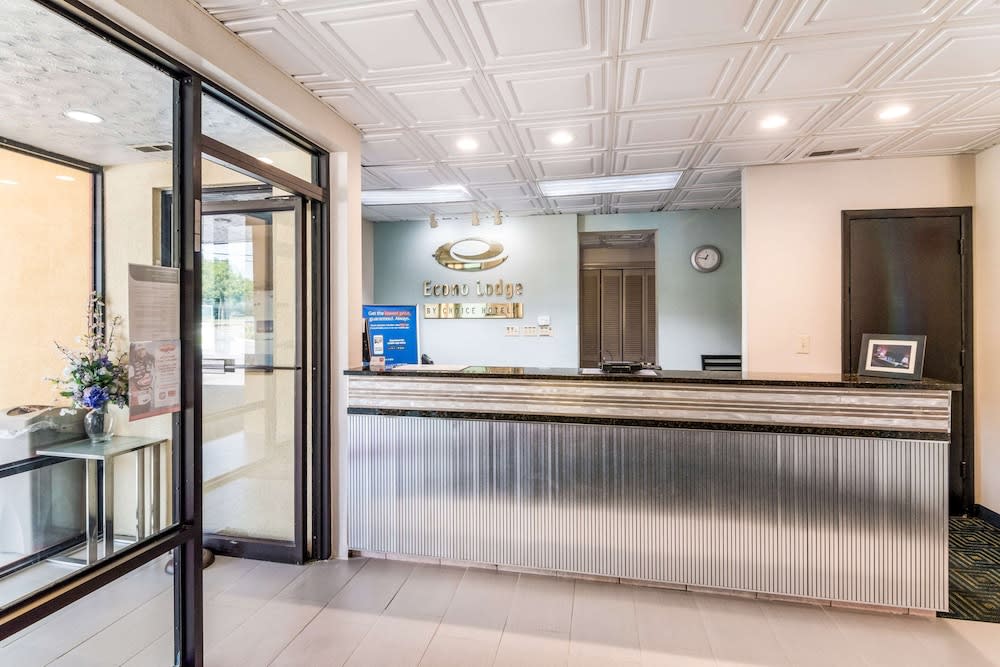 Econo Lodge Pocomoke City Hwy 13 2