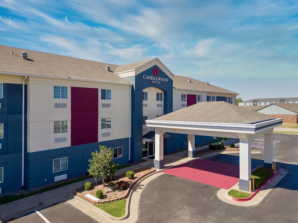 Candlewood Suites OKLAHOMA CITY SOUTH - MOORE by IHG 1