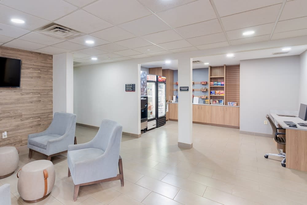 Candlewood Suites OKLAHOMA CITY SOUTH - MOORE by IHG 2