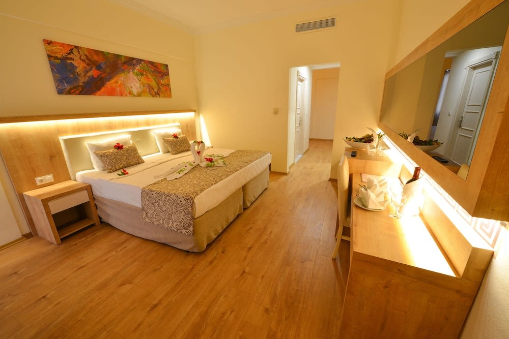 Cesars Side 1