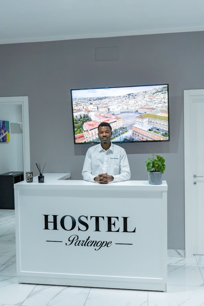 Hostel Partenope 2