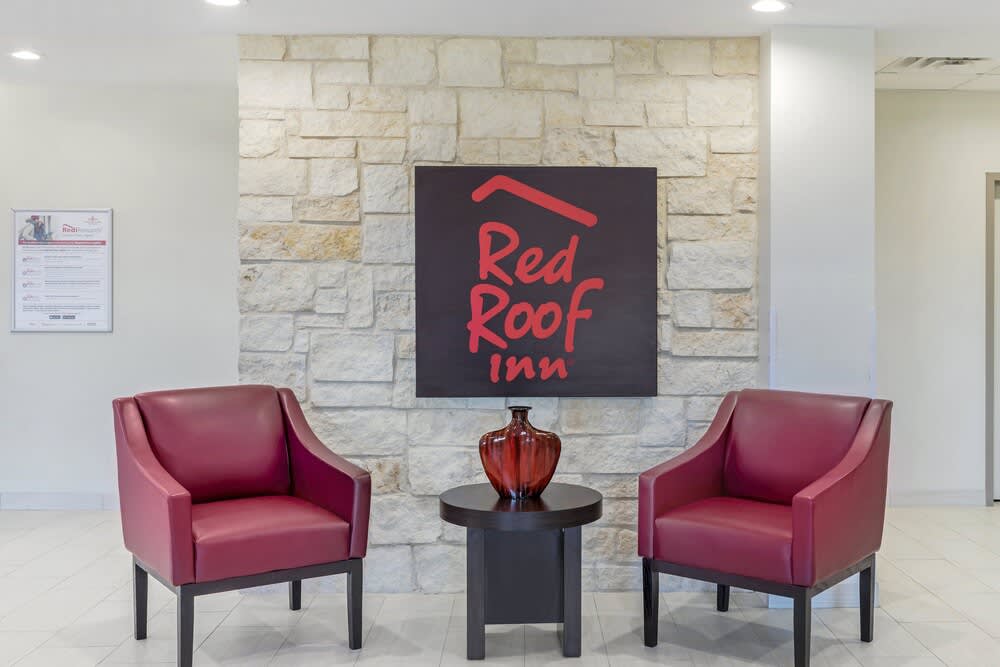 Red Roof Inn Hutchins 2
