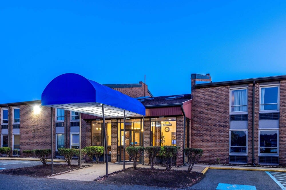 Days Inn by Wyndham Manassas Battlefield 1