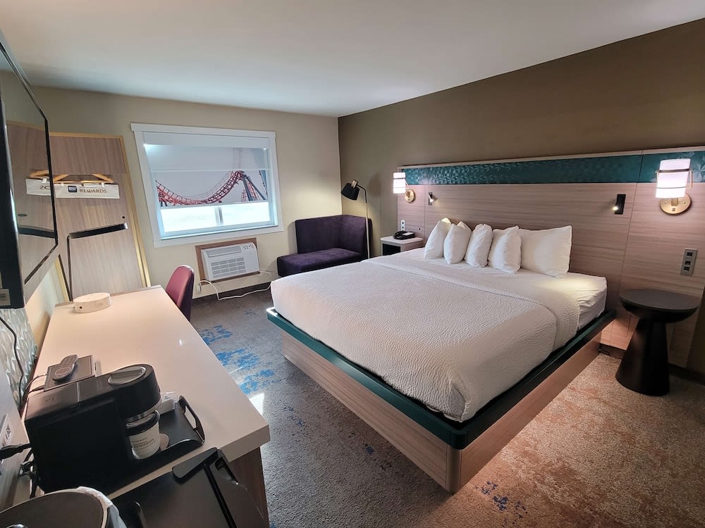 Best Western Plus Altoona Inn 5