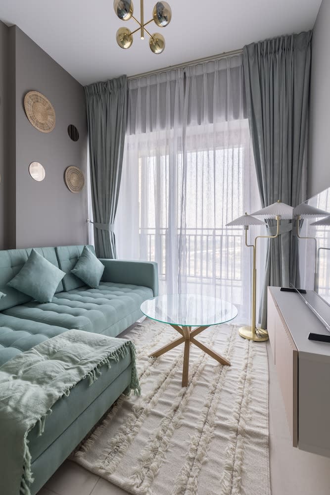 Quiet 1BR with river view 2