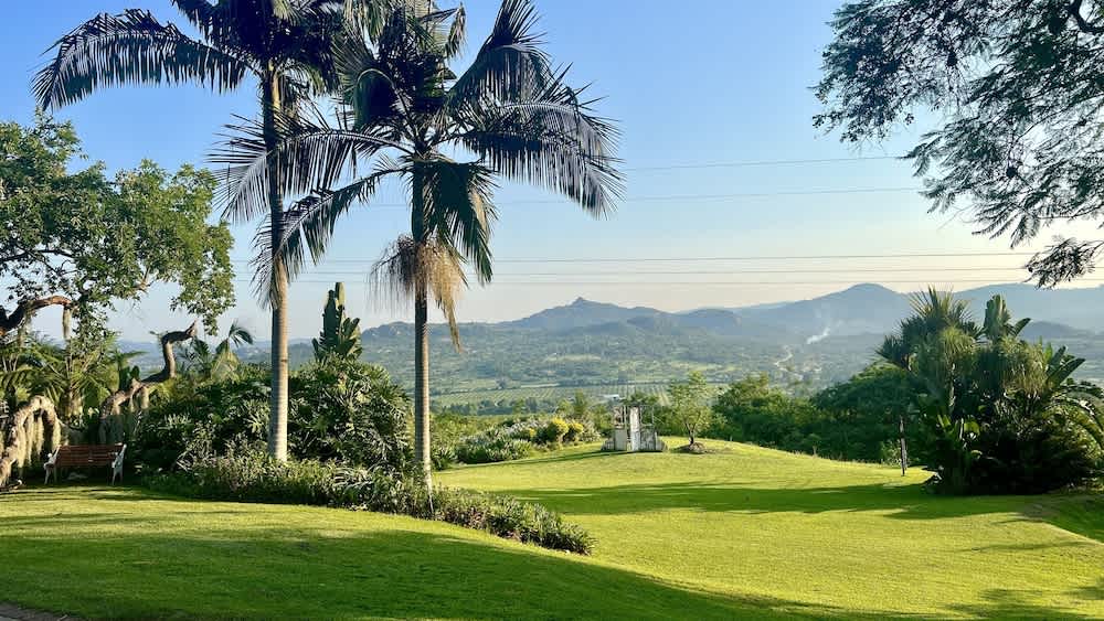 LoerieRoep Estate - Mountainview Selfcatering Accommodation Nelspruit 1