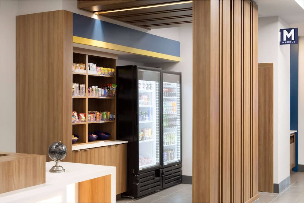 Microtel Inn & Suites by Wyndham Macedon 5