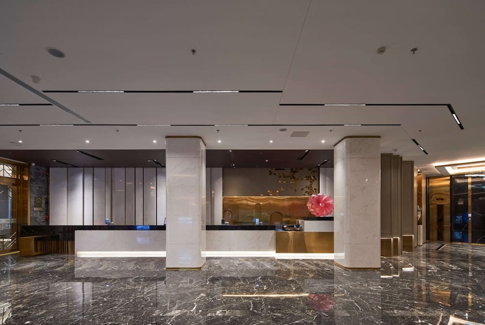 Howard Johnson Paragon Hotel Beijing Centra Provide tourism and ticketing service 3