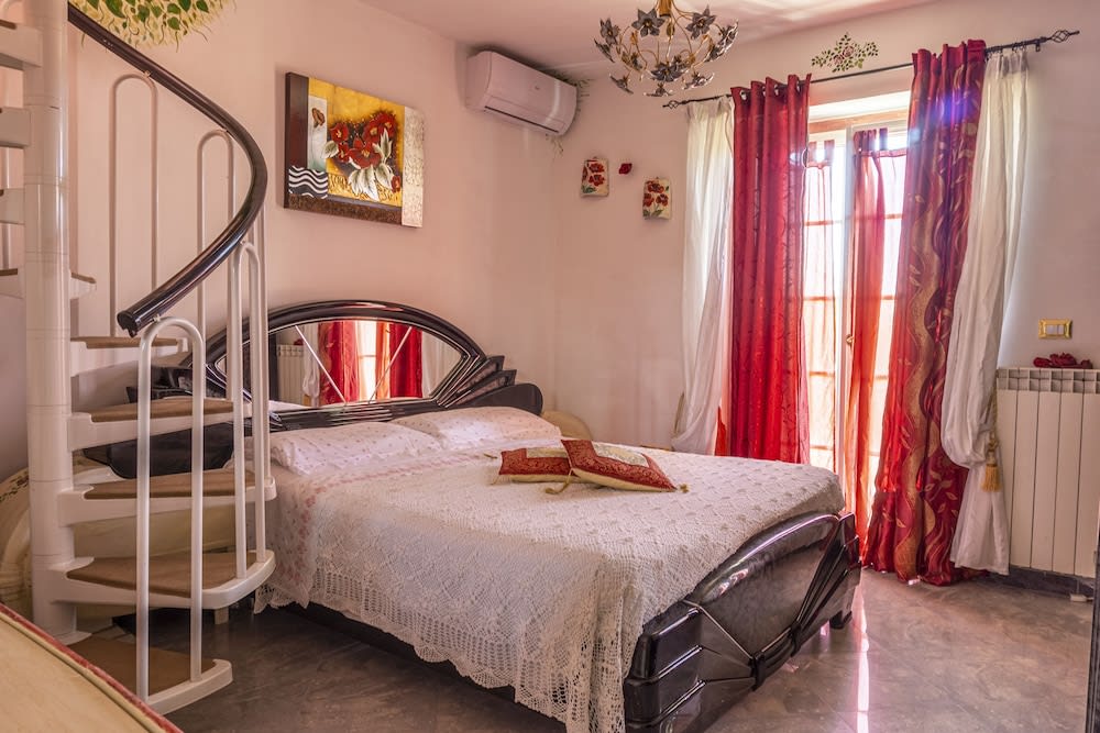 Alexander's Home 2