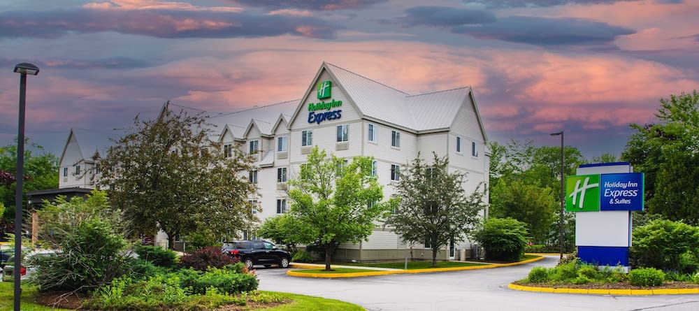 Holiday Inn Express & Suites LINCOLN EAST - WHITE MOUNTAINS by IHG 1